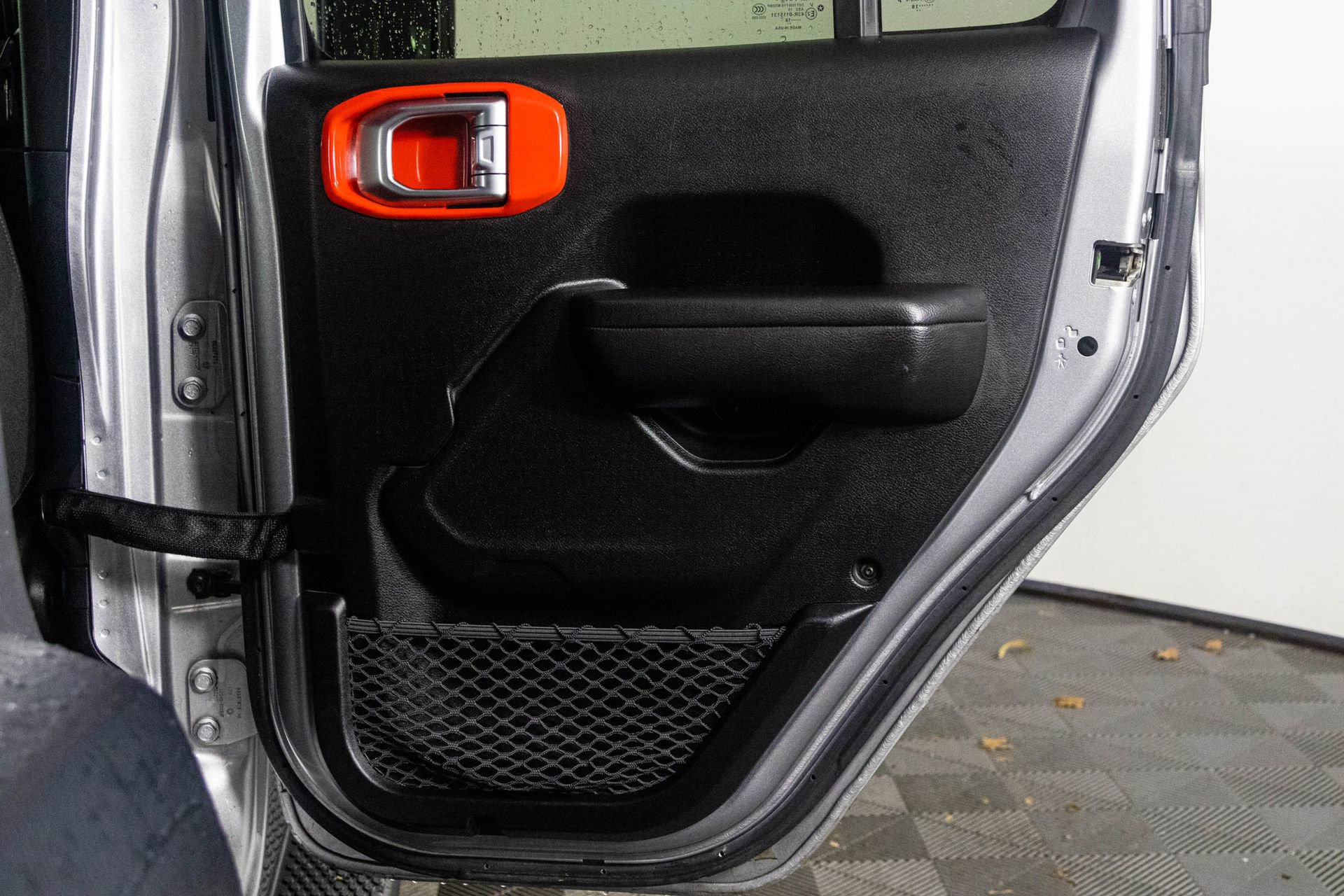 Used 2018 Jeep Wrangler Unlimited Sport S image 37