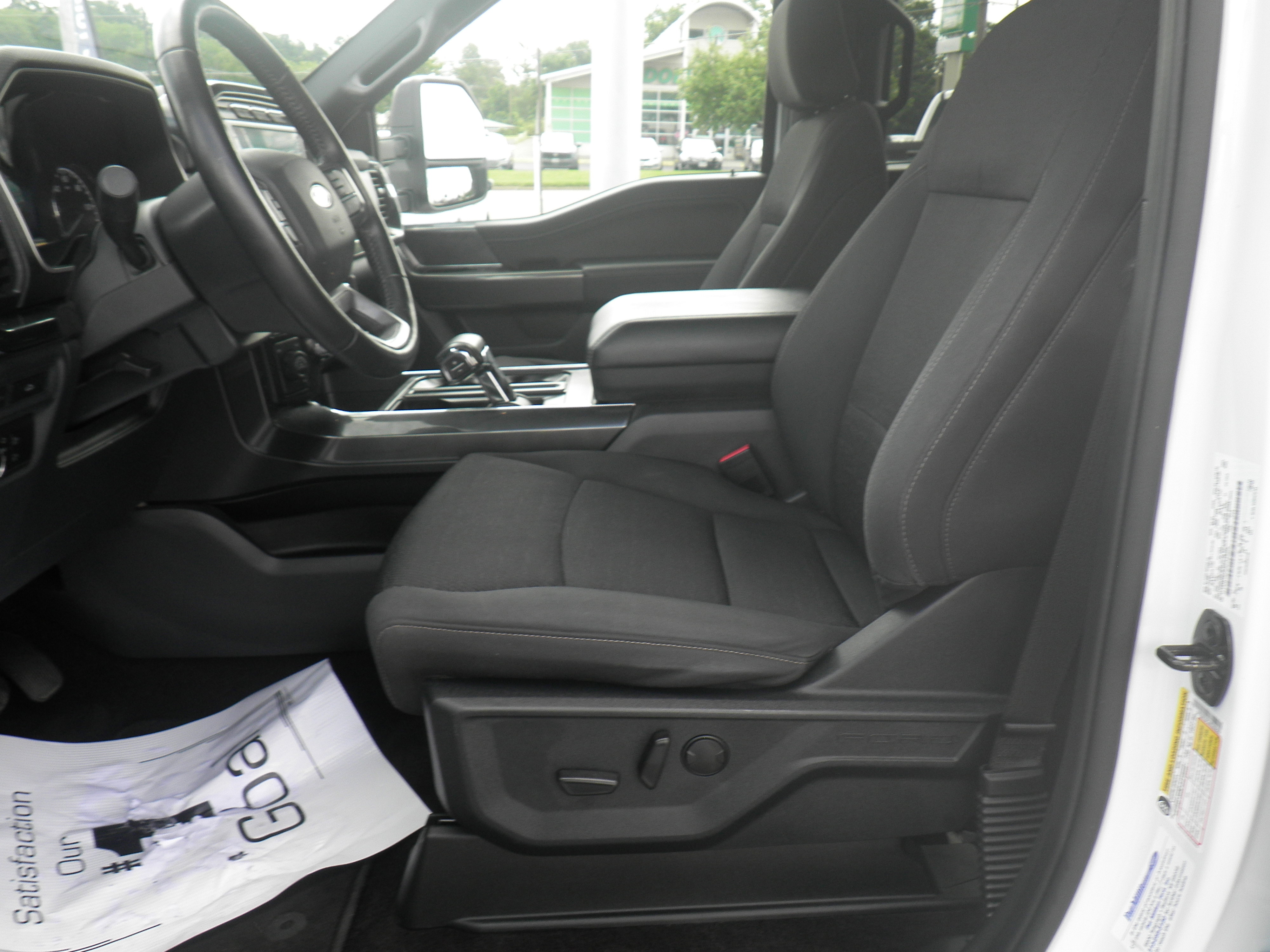 Certified 2022 Ford F150 XLT w/ Equipment Group 302A High image 18