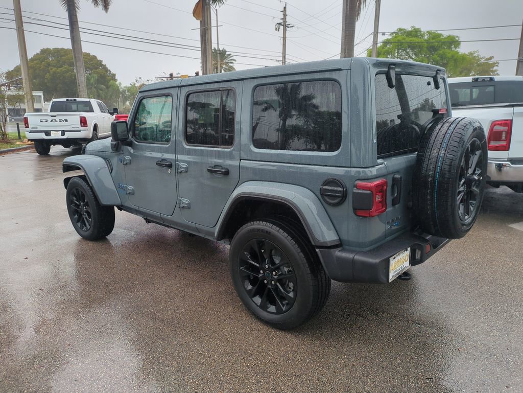 Used 2025 Jeep Wrangler Sahara 4xe w/ Safety Group image 8