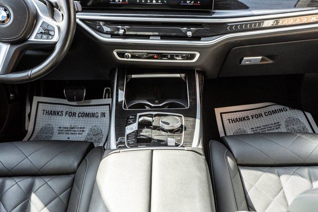 Used 2024 BMW X7 xDrive40i w/ M Sport Package image 11