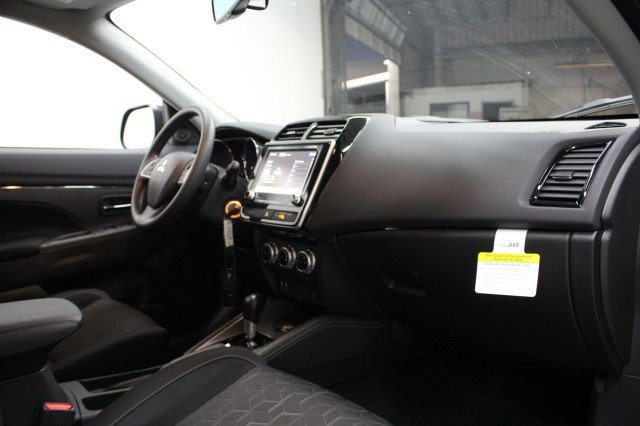 New 2026 Mitsubishi Outlander Sport ES image 17