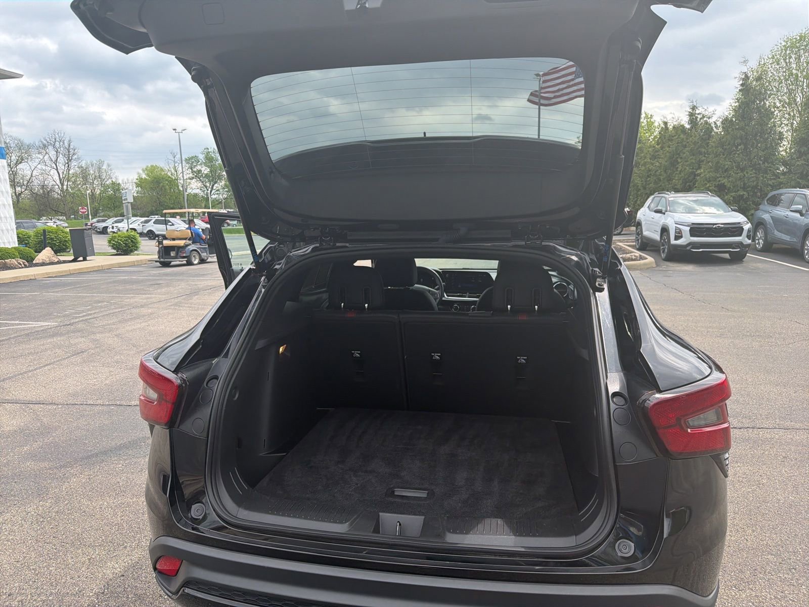 Used 2024 Chevrolet Trax RS w/ Driver Confidence Package image 26