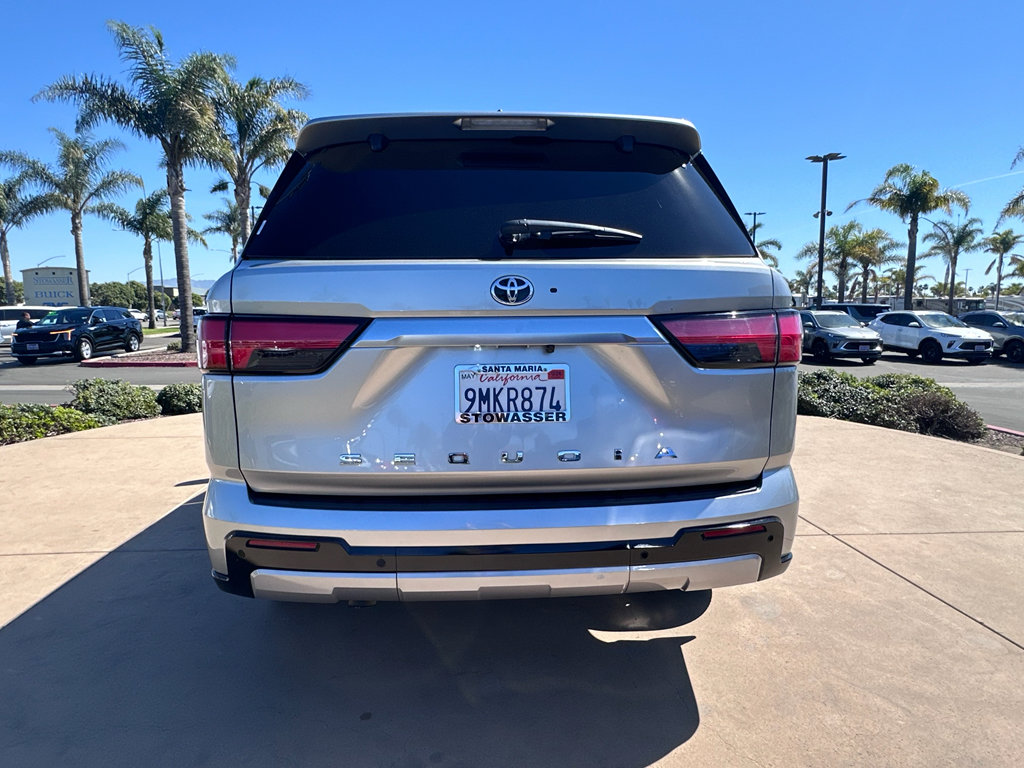 Used 2024 Toyota Sequoia Capstone AWD/4WD image 5