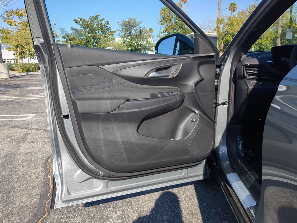 New 2026 Buick Envista Sport Touring w/ Convenience I Package FWD image 11