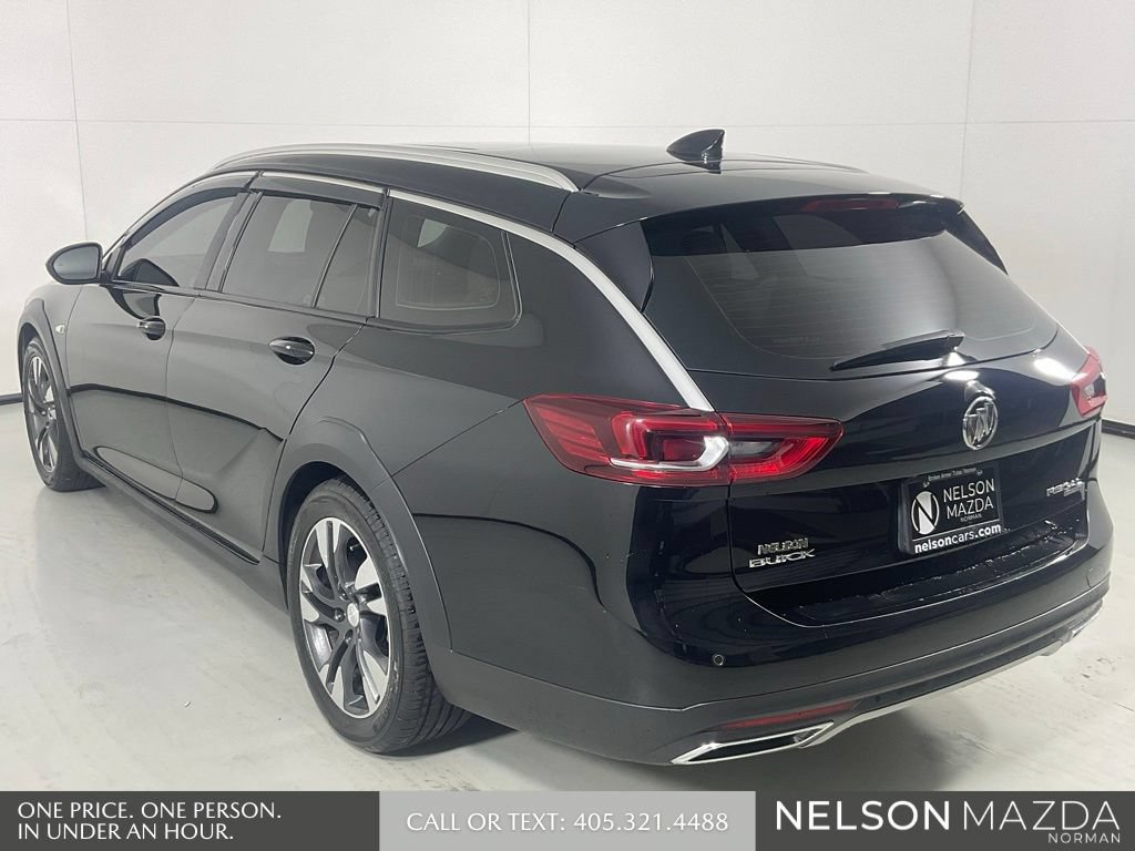 Used 2018 Buick Regal Essence w/ Driver Confidence Package #1 AWD/4WD image 8
