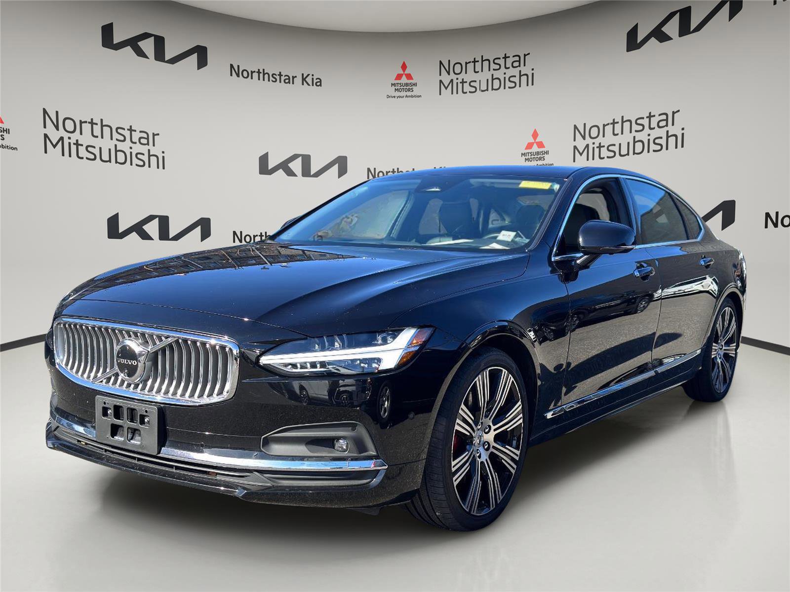 Used 2022 Volvo S90 B6 Inscription w/ Advanced Package