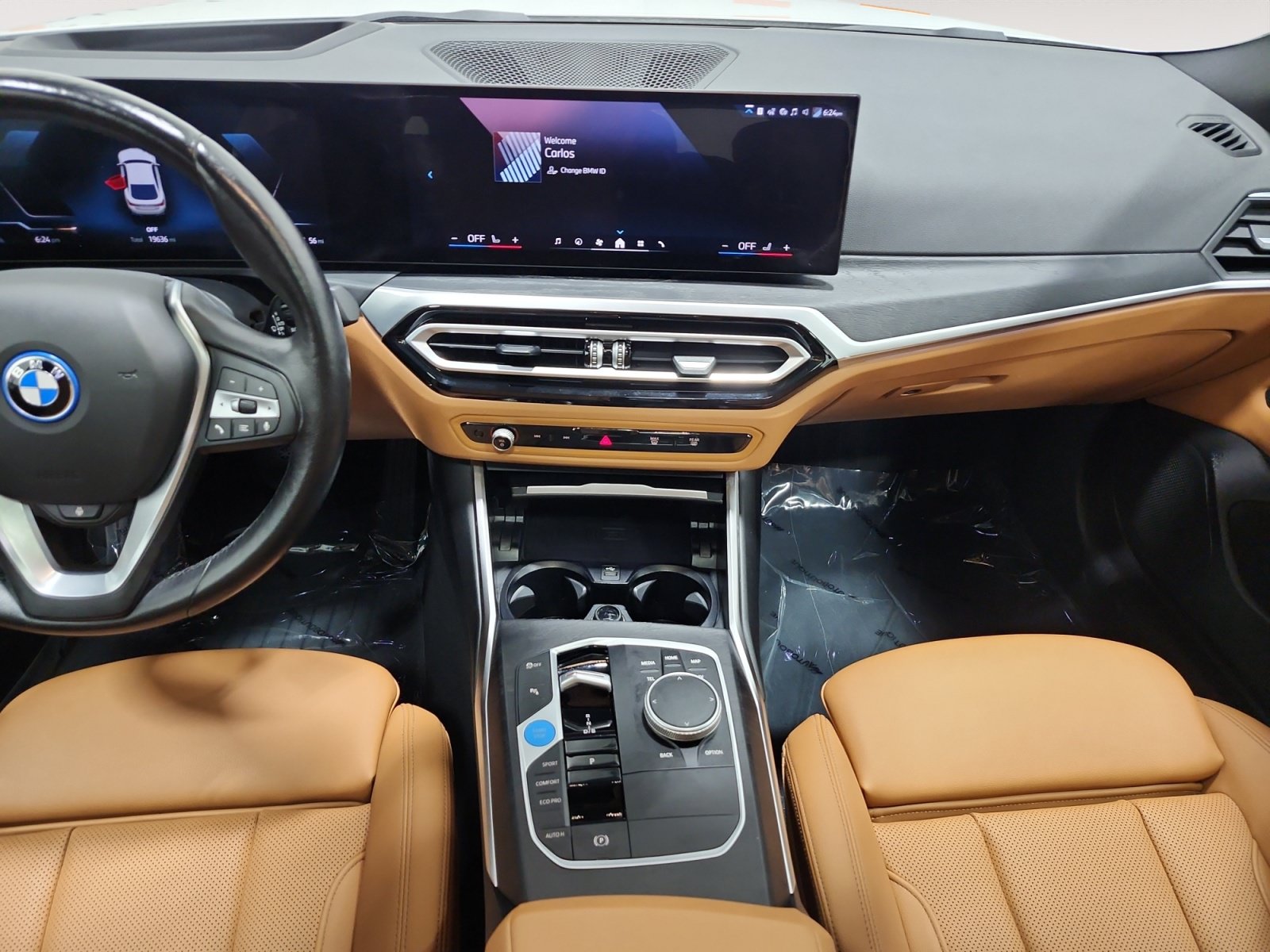 Used 2024 BMW i4 eDrive35 w/ Premium Package RWD image 11
