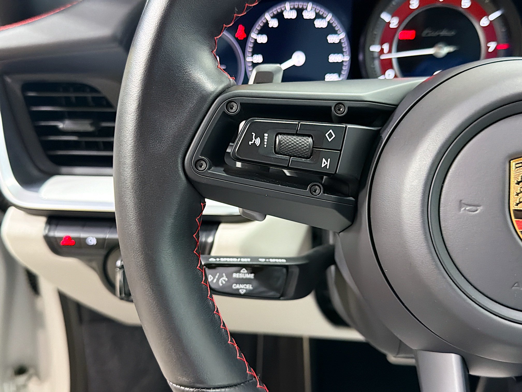 Certified 2024 Porsche 911 Turbo AWD/4WD image 34