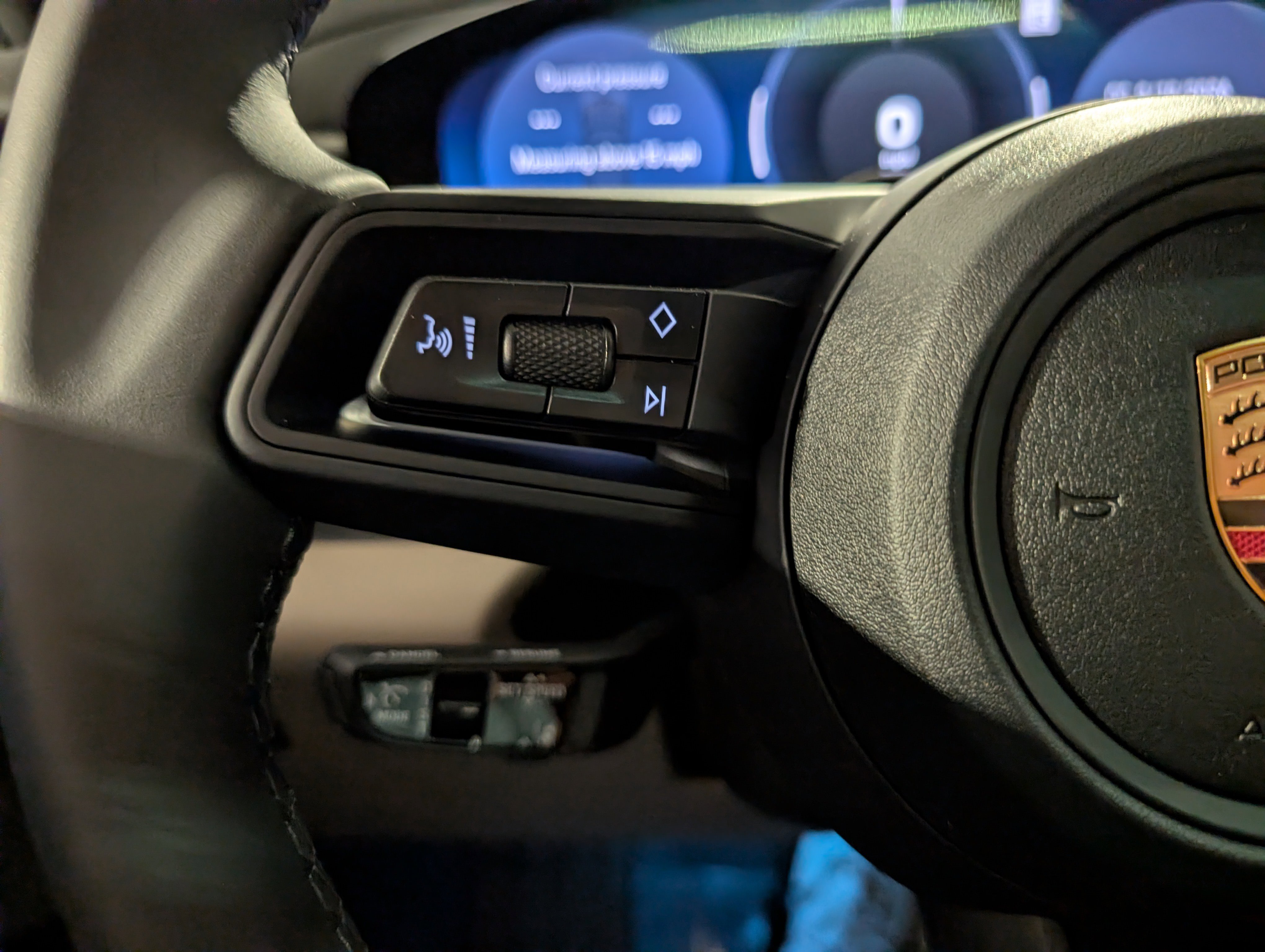 New 2026 Porsche Macan 4 Electric image 27