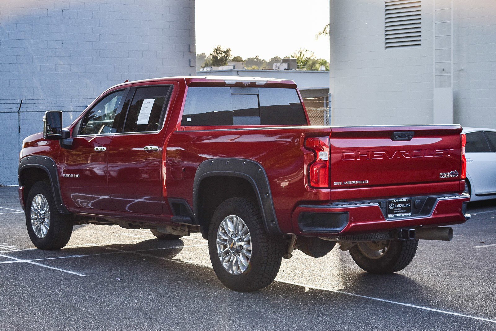Used 2021 Chevrolet Silverado 3500 High Country w/ Z71 Off-Road Package AWD/4WD image 4