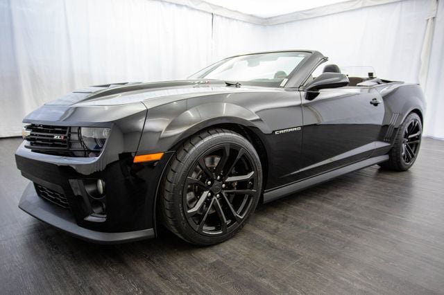 Used 2014 Chevrolet Camaro ZL1 RWD image 25