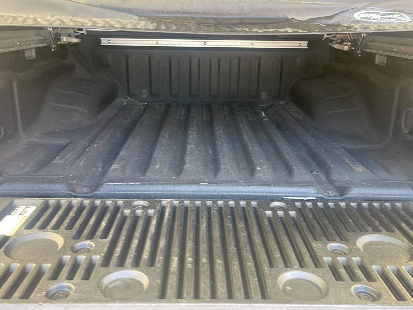 Used 2023 Nissan Frontier PRO-4X w/ Pro-4X Premium Package AWD/4WD image 11