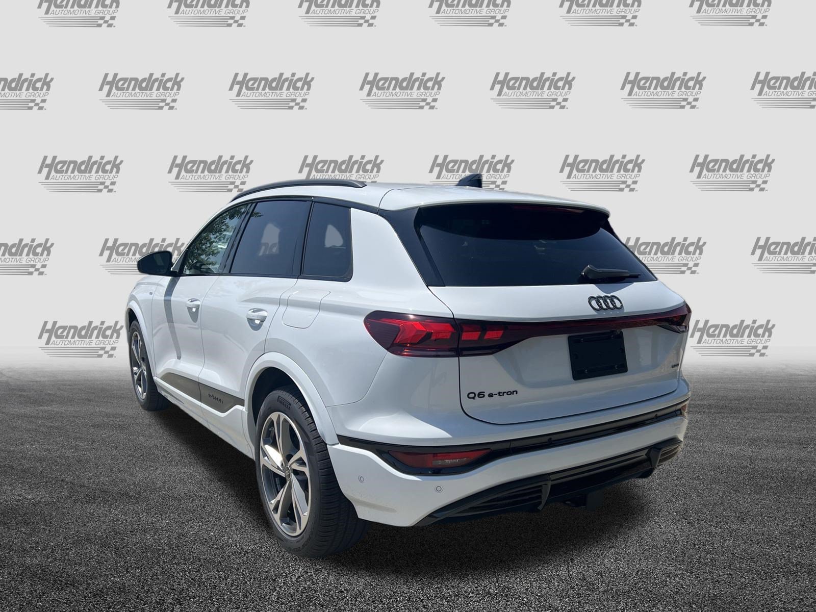 New 2027 Audi Q6 e-tron Prestige AWD/4WD image 7