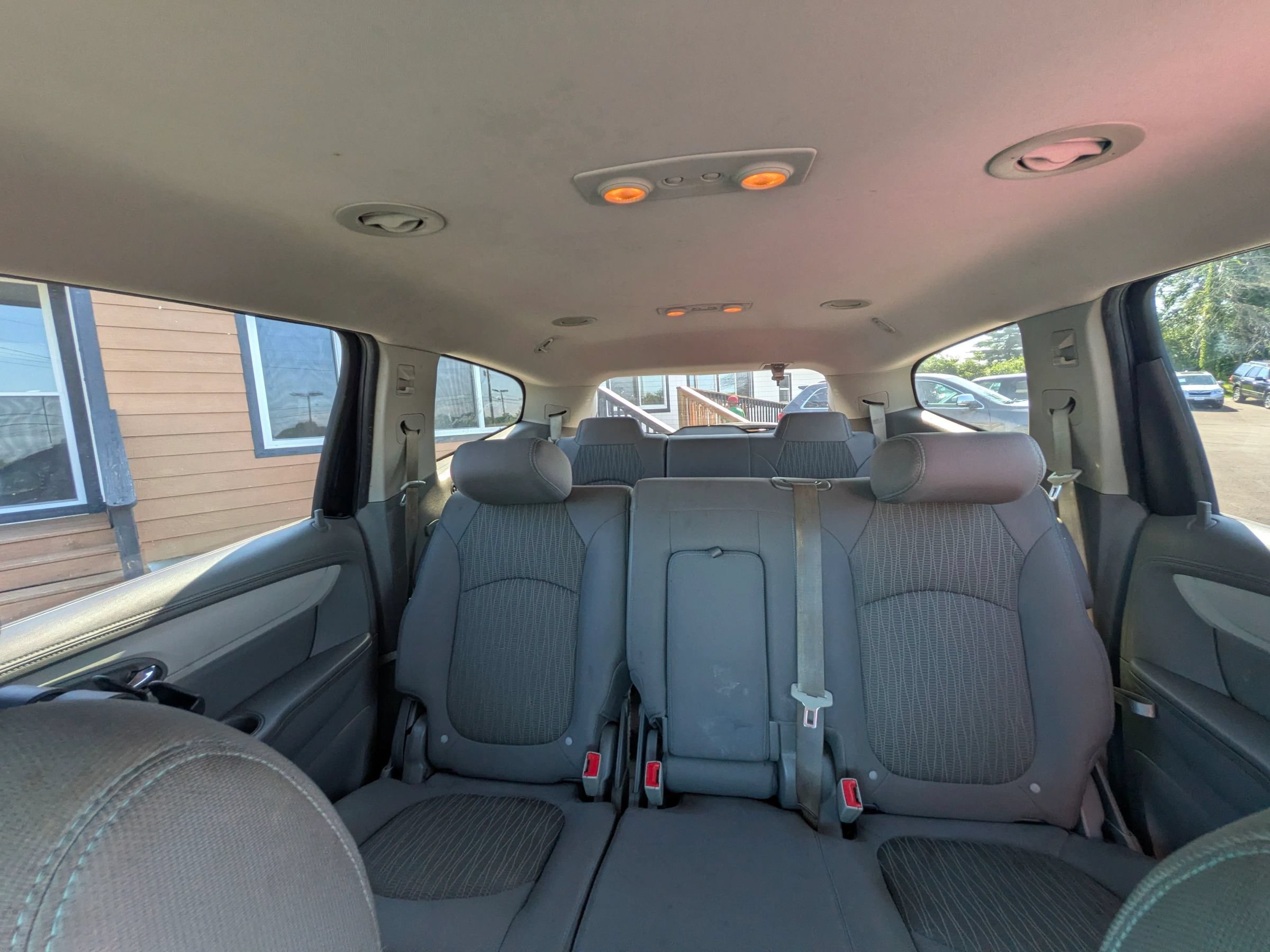 Used 2015 Chevrolet Traverse LS FWD image 24