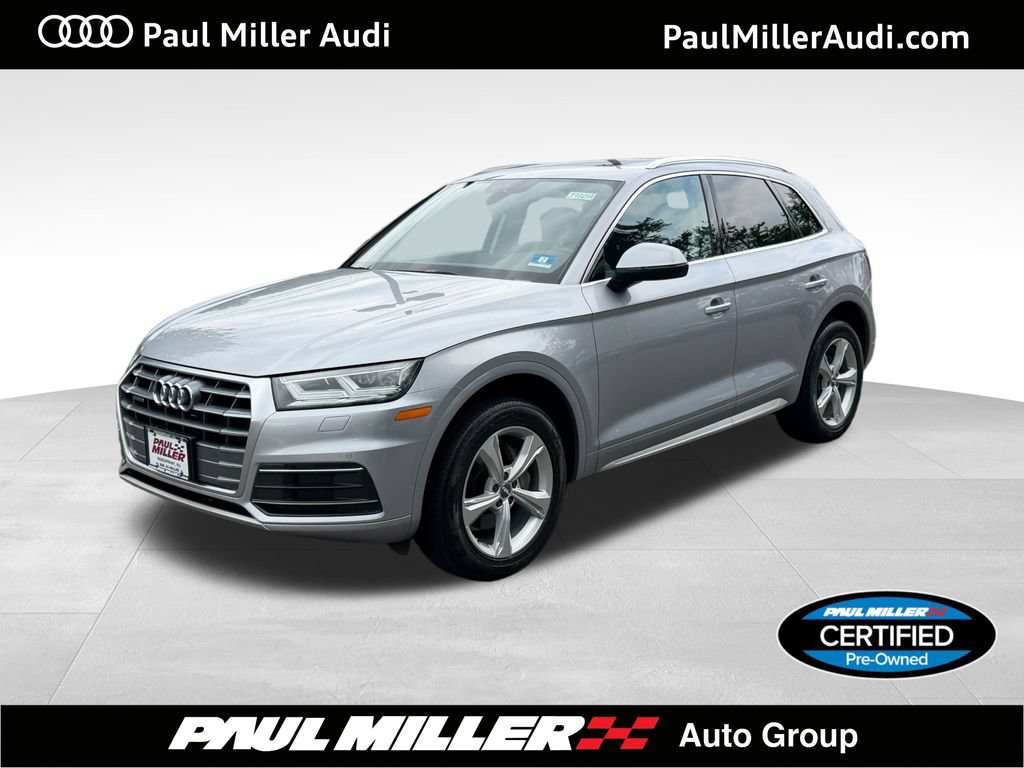 Used 2020 Audi Q5 Premium w/ Premium Plus Package AWD/4WD image 1