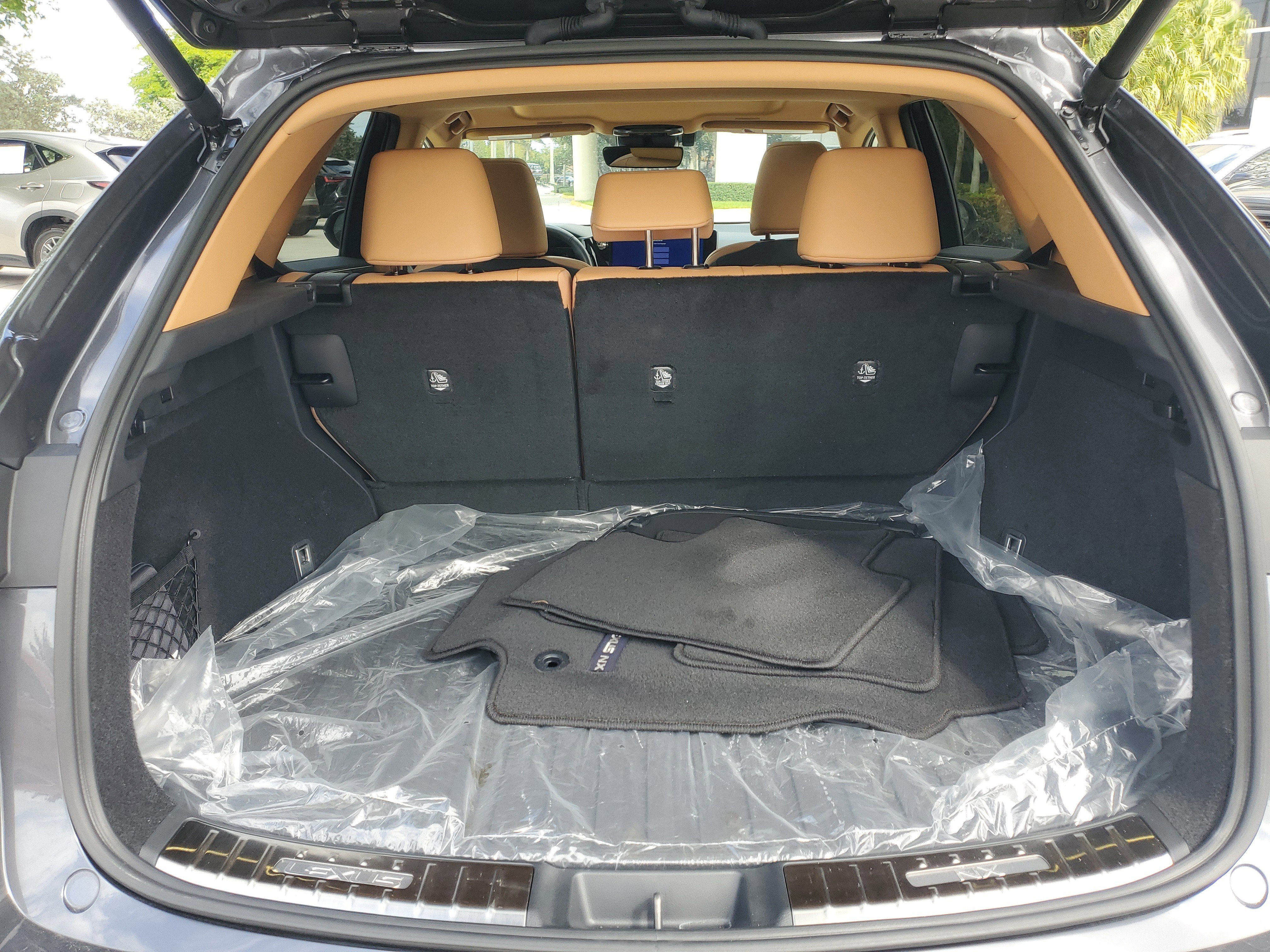Certified 2025 Lexus NX 350 AWD w/ Accessory Package (Z2) image 12