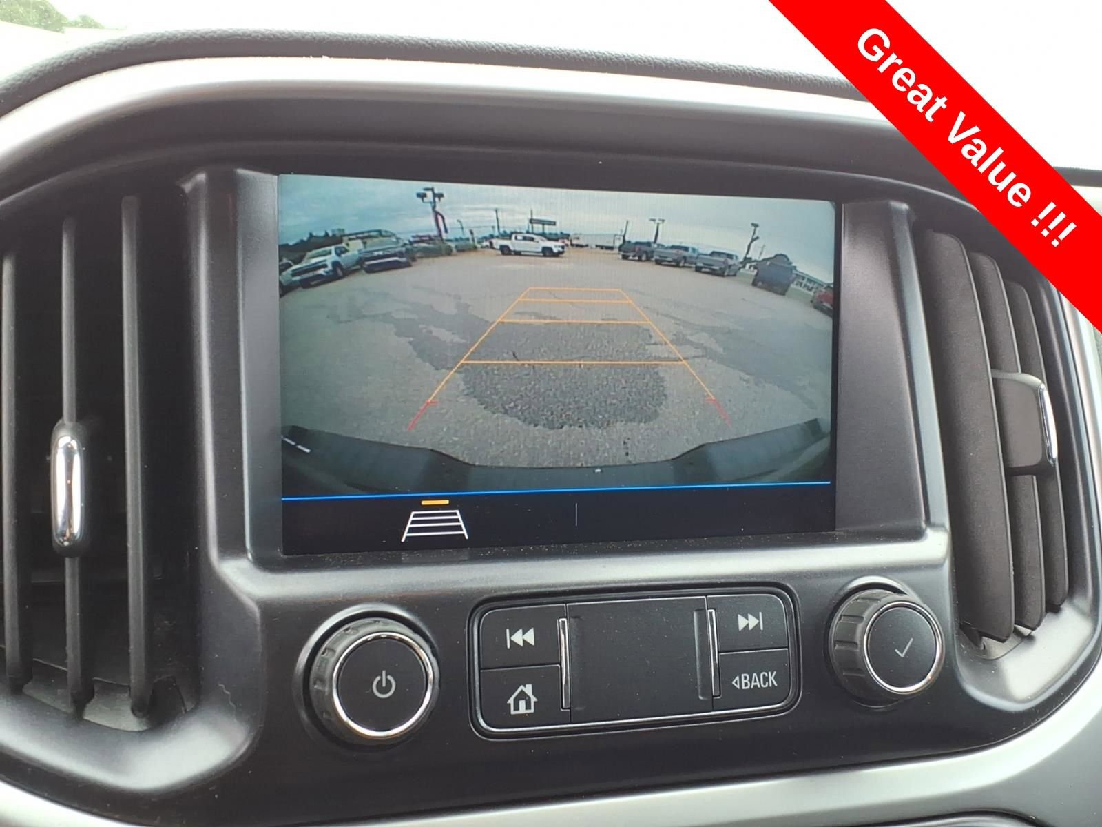 Used 2021 Chevrolet Colorado LT w/ Fleet Safety Package RWD image 17