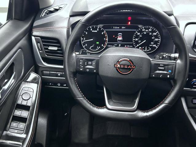 Certified 2025 Nissan Rogue SV image 12