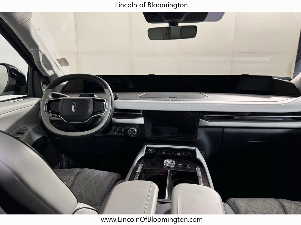 Certified 2025 Lincoln Navigator L Black Label w/ Black Label Special Edition image 27