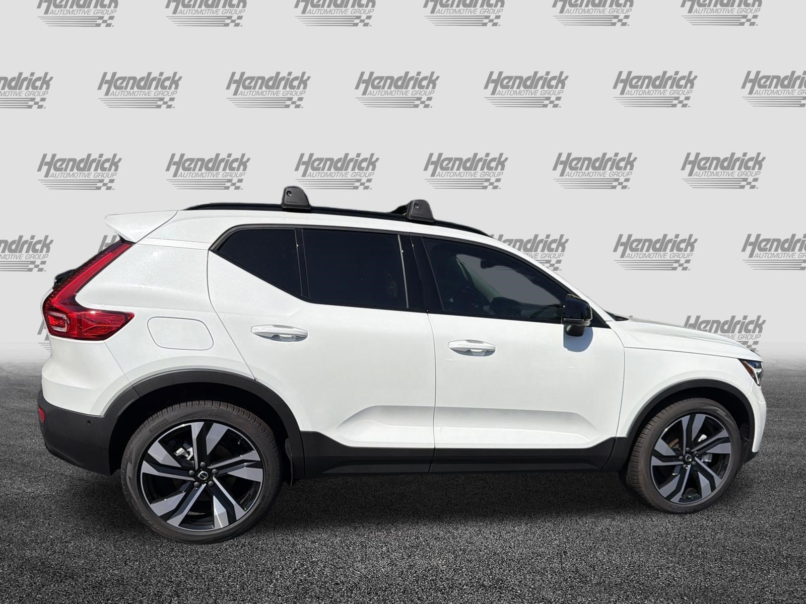 New 2026 Volvo XC40 B5 Ultra w/ Protection Package Premier AWD/4WD image 10