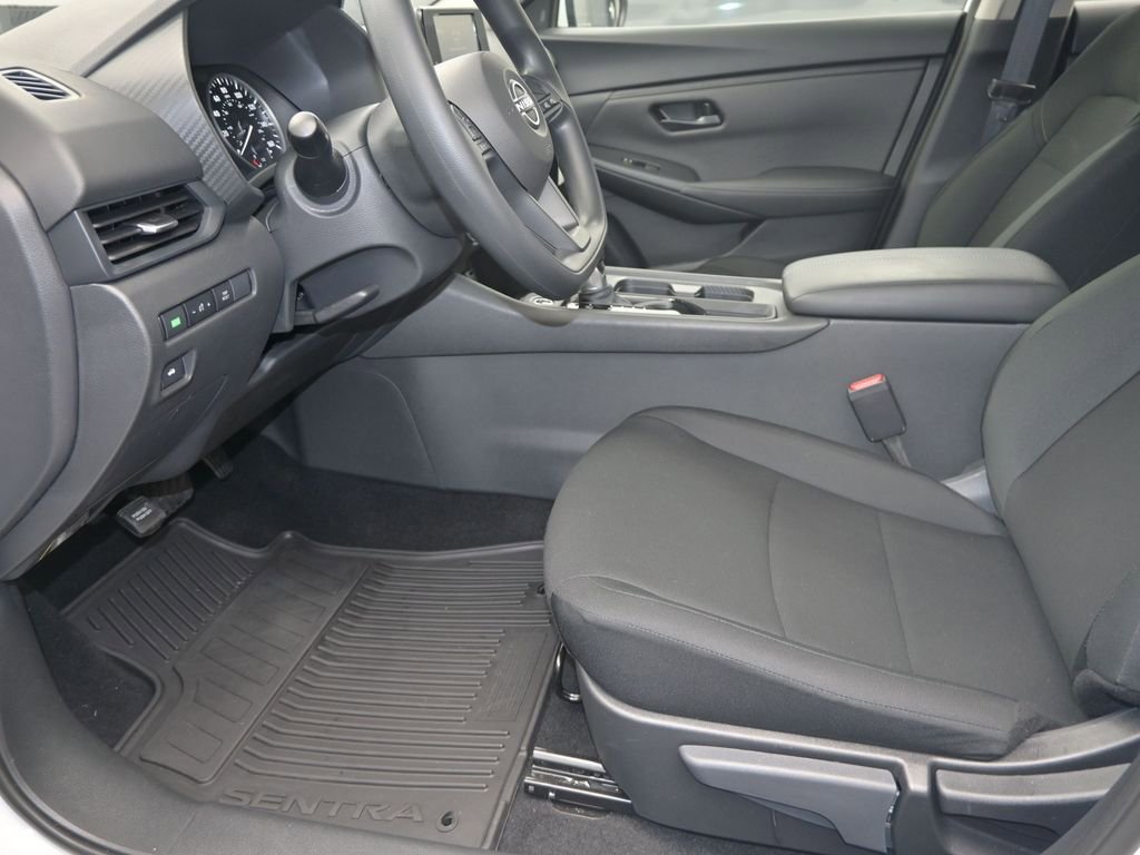 Certified 2025 Nissan Sentra S image 15