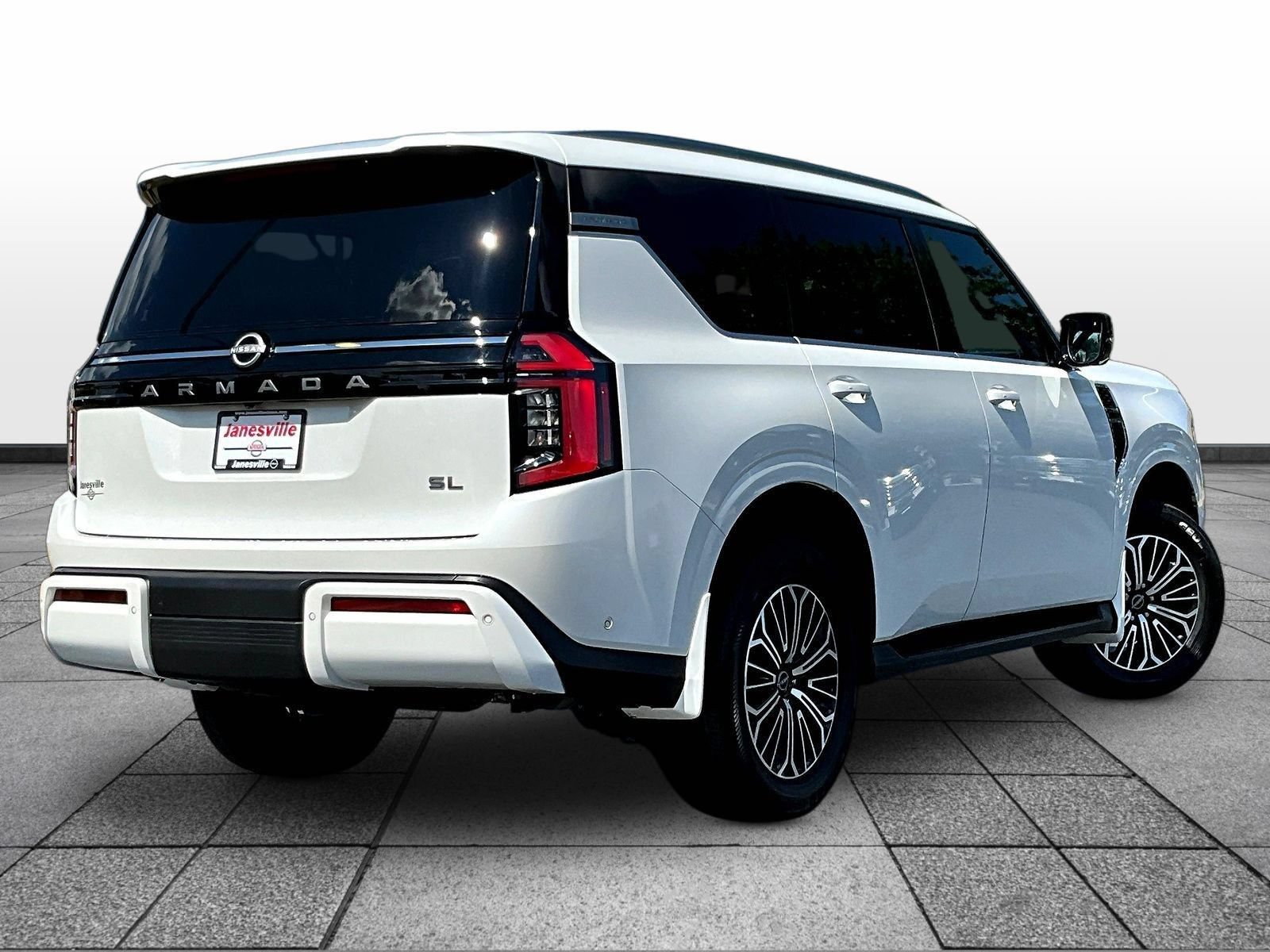 Certified 2025 Nissan Armada SL w/ Captain's Chari Seat Package AWD/4WD image 7