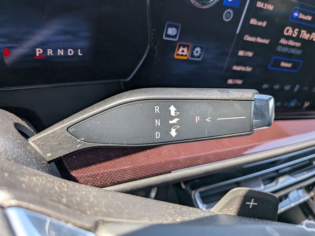 Used 2025 Chevrolet Traverse Z71 w/ Driver Confidence Package image 26