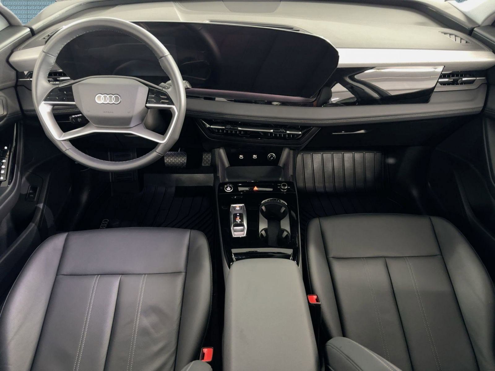 Used 2025 Audi Q6 e-tron Premium w/ Convenience Package image 27