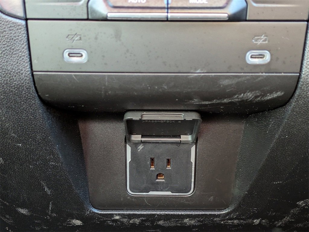 Used 2023 Chevrolet Tahoe LT image 18