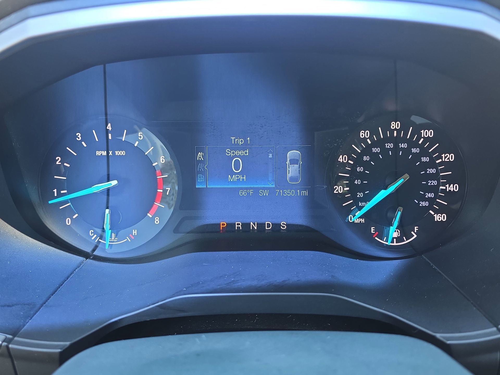 Used 2015 Ford Edge SEL FWD image 18