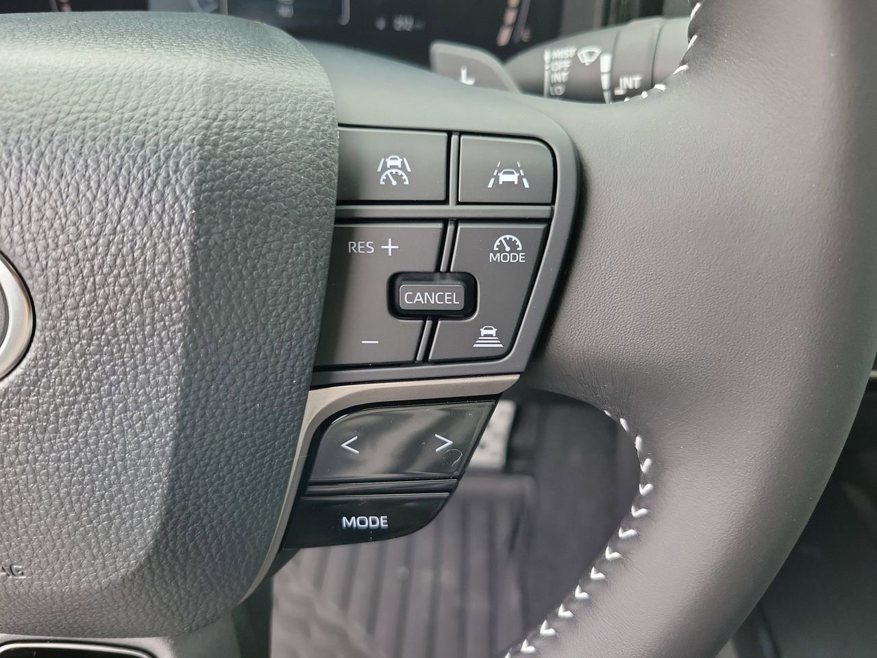 New 2026 Toyota Camry SE FWD image 21