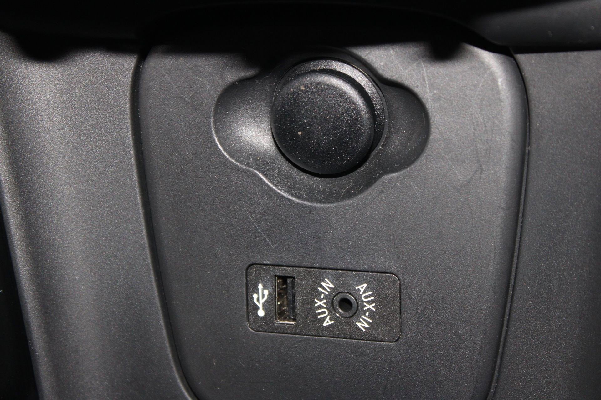 Used 2018 MINI Cooper Convertible image 25