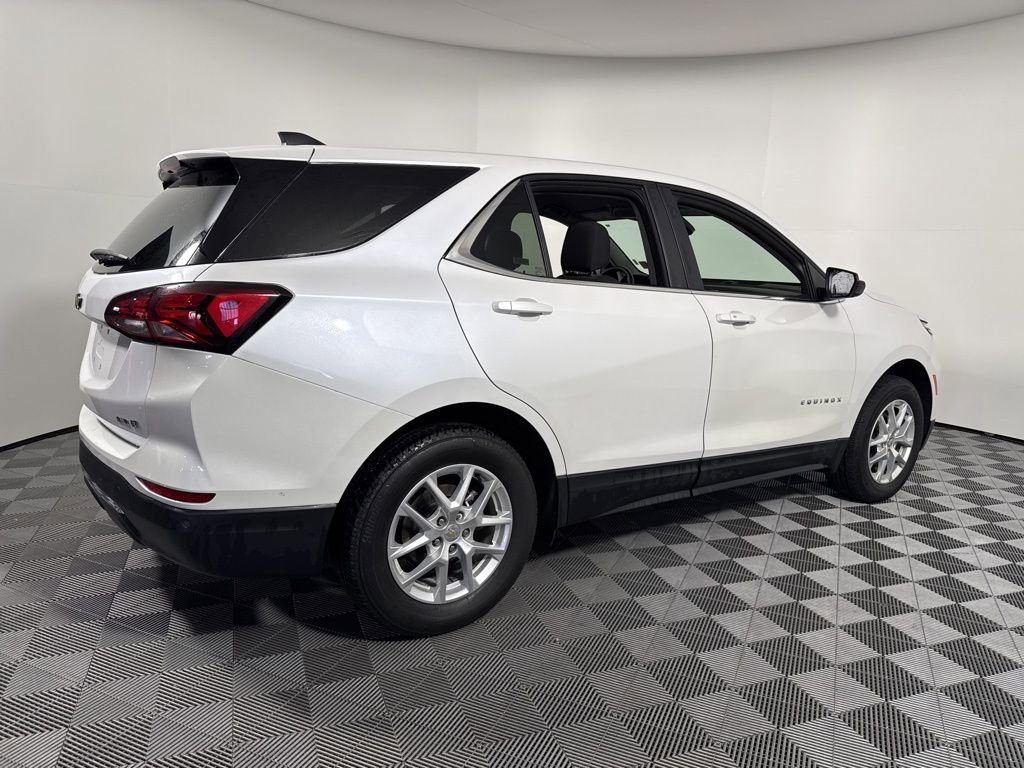 Used 2024 Chevrolet Equinox LT image 7