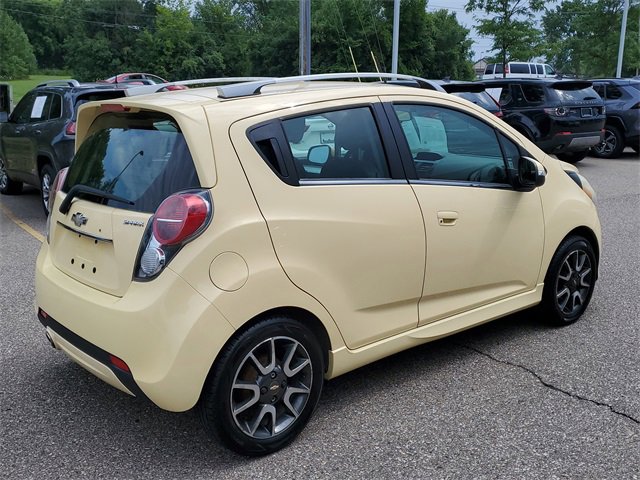 Used 2014 Chevrolet Spark LT image 4
