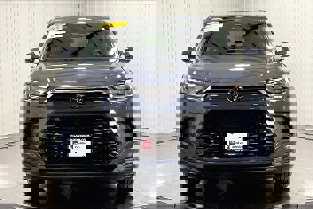 Certified 2025 Toyota Grand Highlander AWD image 2
