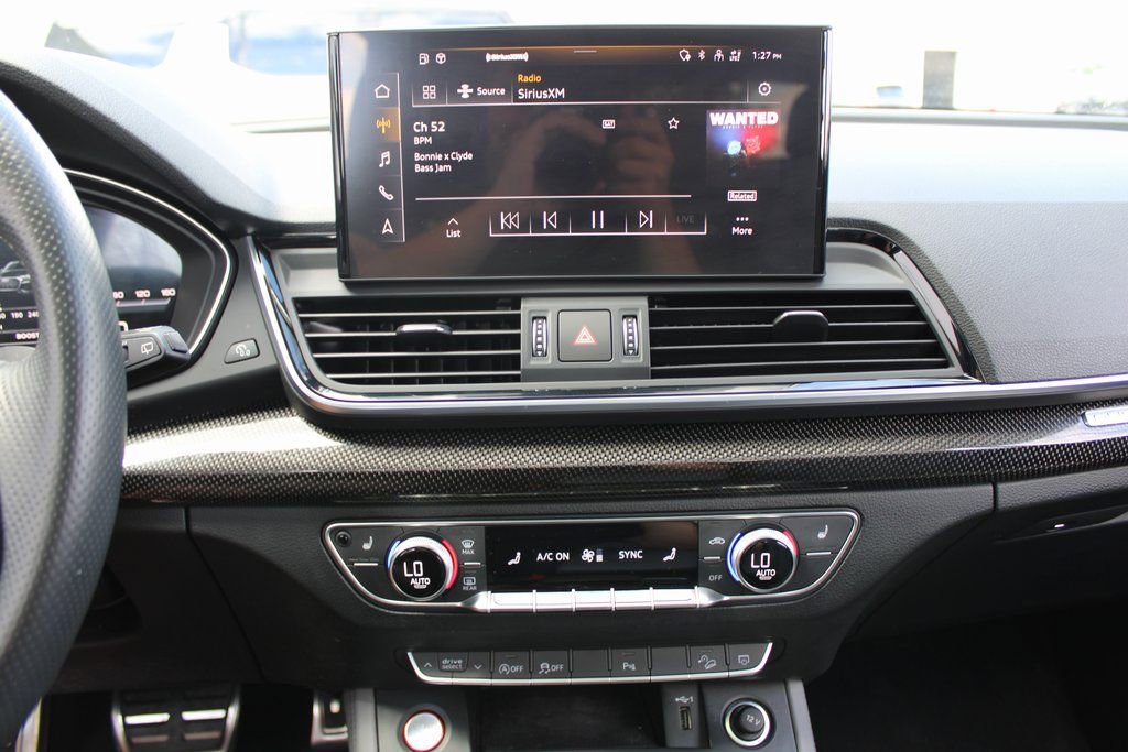 Used 2022 Audi SQ5 Premium Plus w/ Premium Plus Package image 17