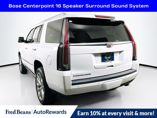 Used 2020 Cadillac Escalade Premium Luxury AWD/4WD image 6