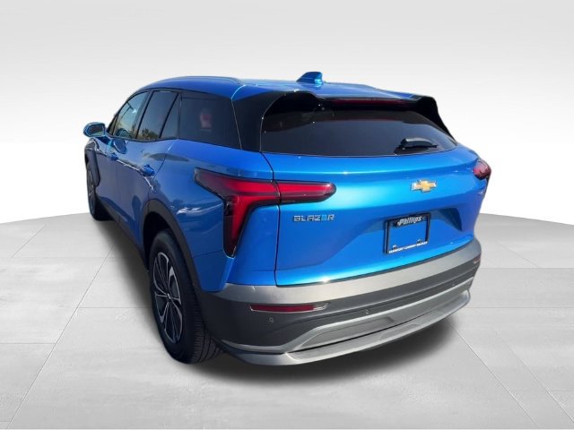 Certified 2024 Chevrolet Blazer EV LT AWD/4WD image 4