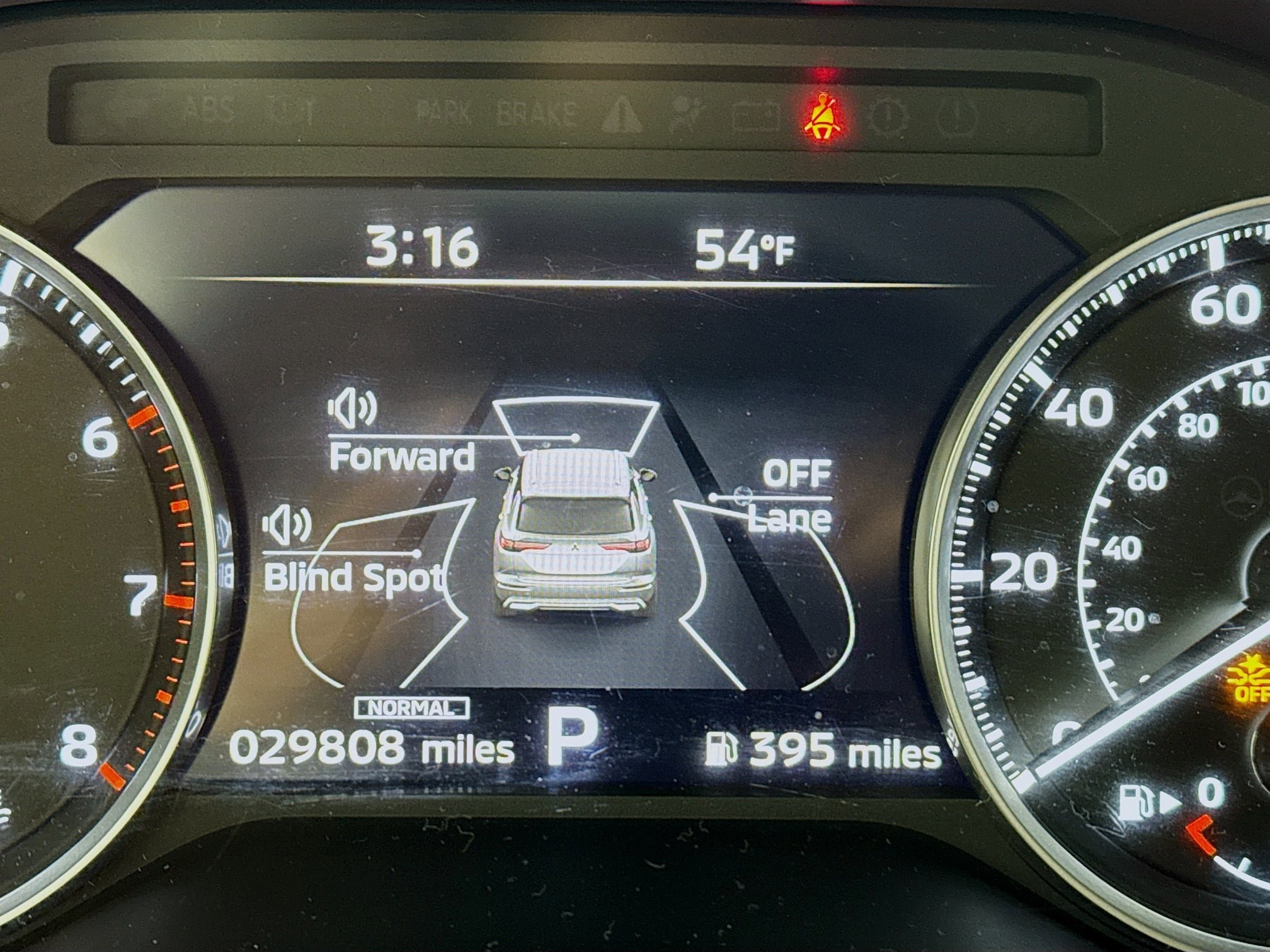 Used 2025 Mitsubishi Outlander SE AWD/4WD image 17