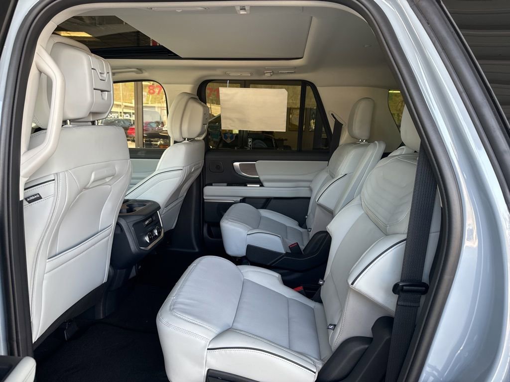 New 2026 Ford Expedition Max Platinum w/ Platinum Ultimate Package image 19