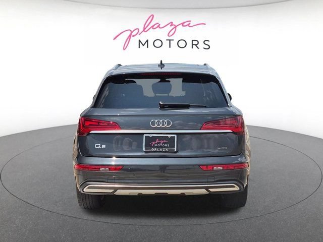 Certified 2023 Audi Q5 Premium w/ Convenience Package AWD/4WD image 6