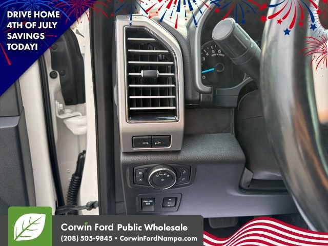 Used 2018 Ford F150 Platinum w/ Technology Package AWD/4WD image 15