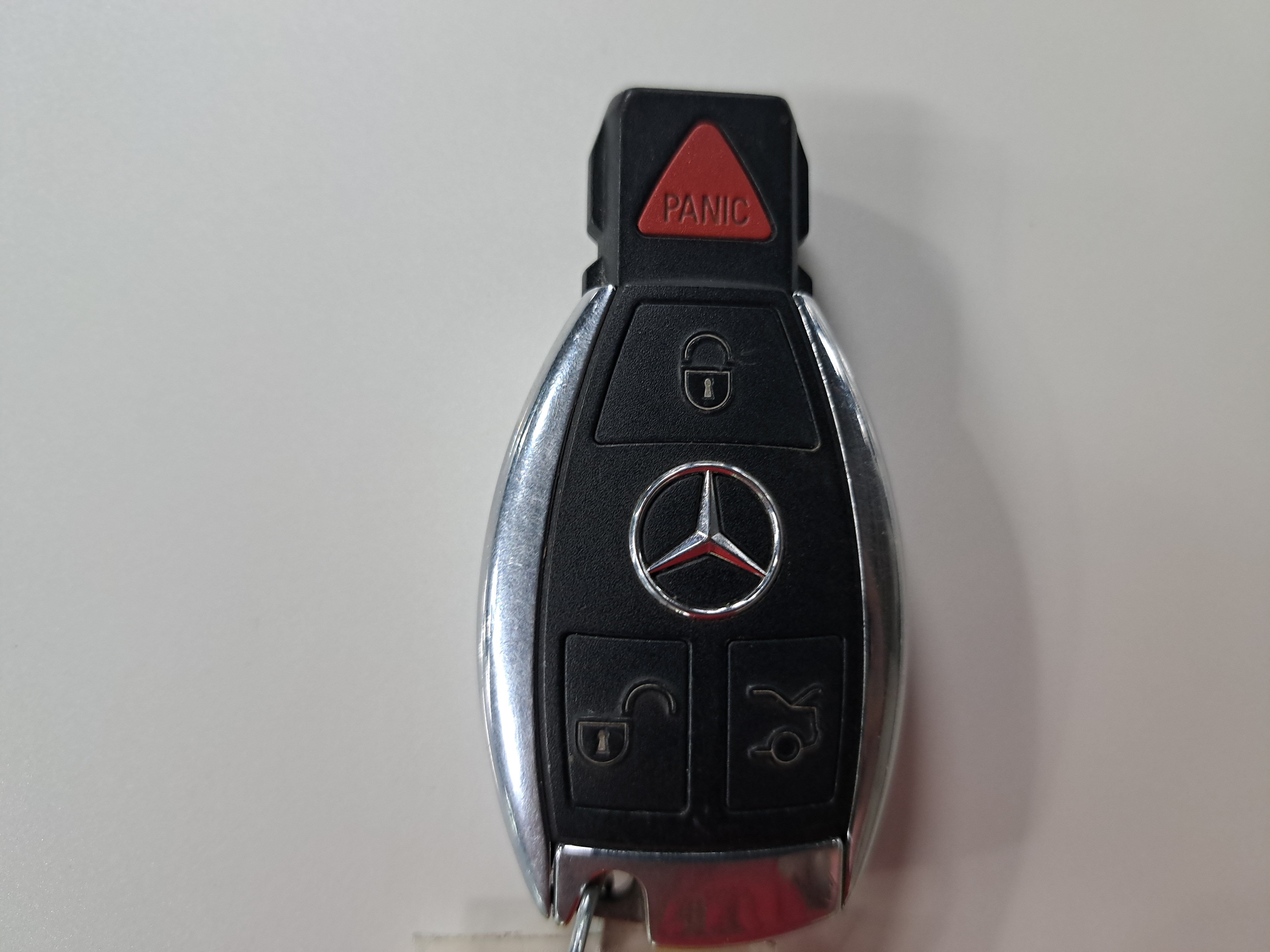 Used 2014 Mercedes-Benz SLK 350 image 31