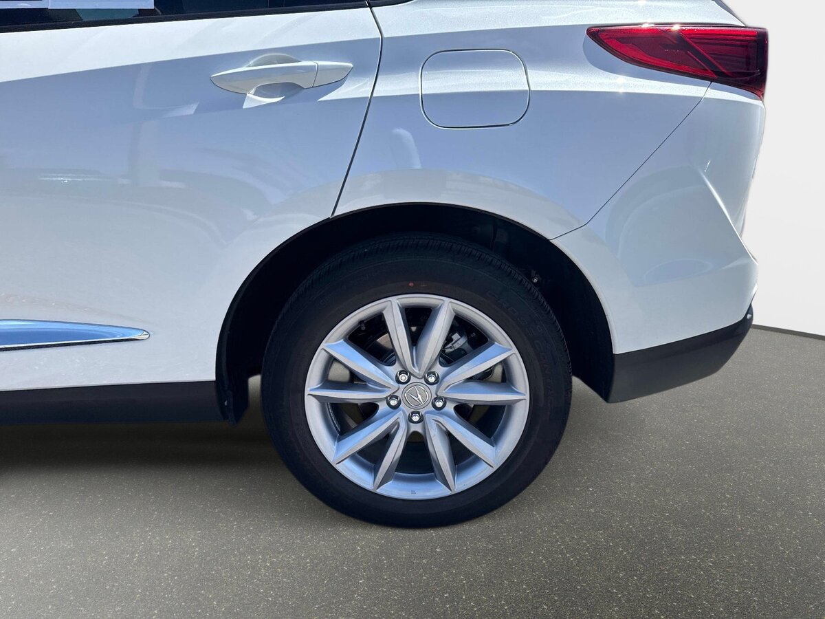 Used 2024 Acura RDX SH-AWD image 17