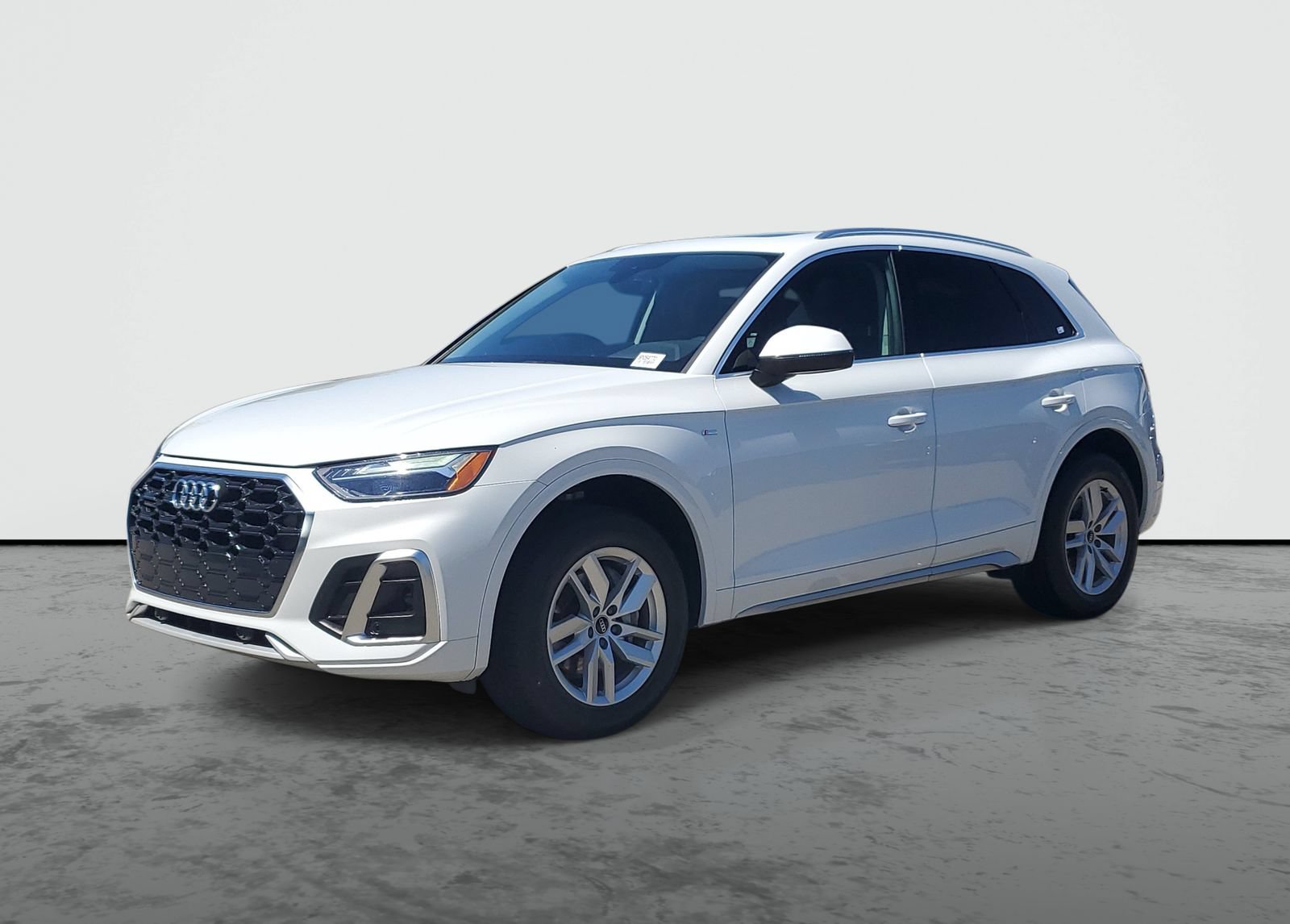 Used 2022 Audi Q5 2.0T Premium AWD/4WD image 2