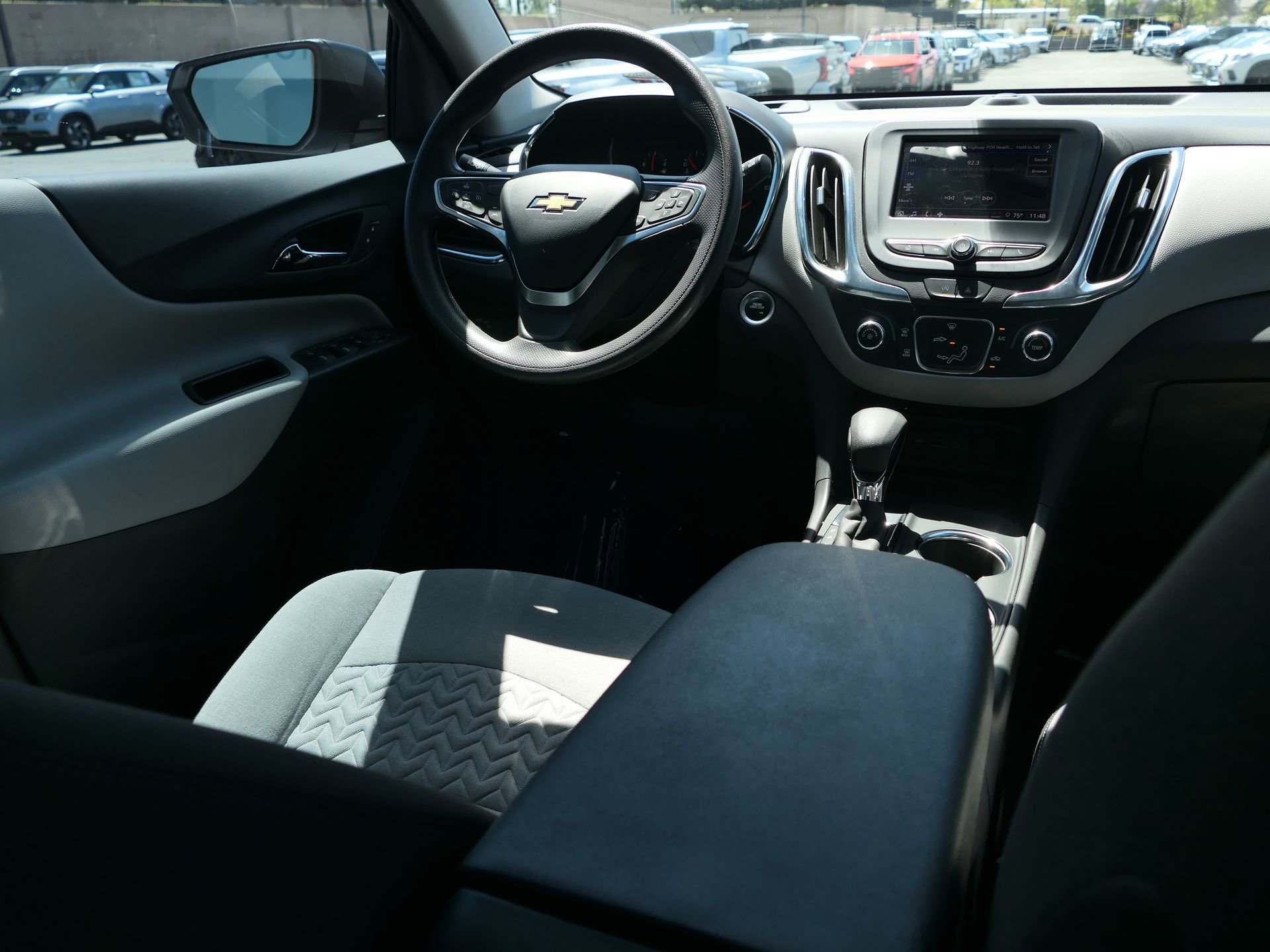 Used 2023 Chevrolet Equinox LS FWD image 25