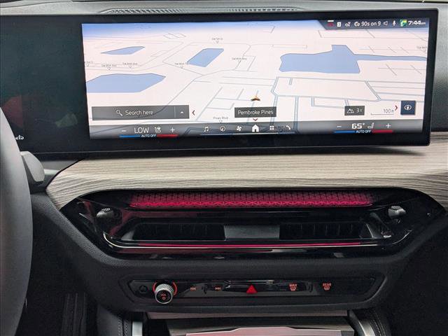 Used 2025 BMW M240i Coupe image 13