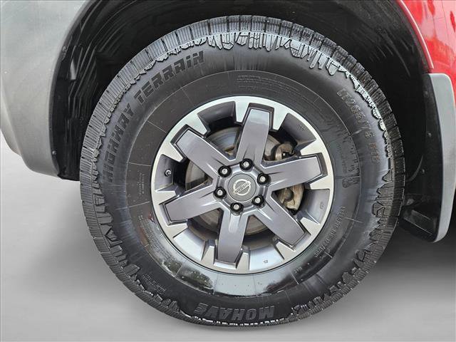 Used 2015 Nissan Xterra PRO-4X w/ Pro-4x Leather Package image 23