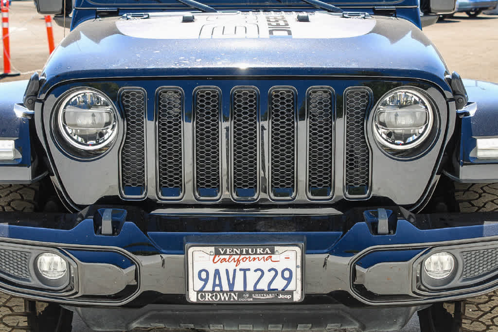 Used 2022 Jeep Wrangler Unlimited Sahara AWD/4WD image 9