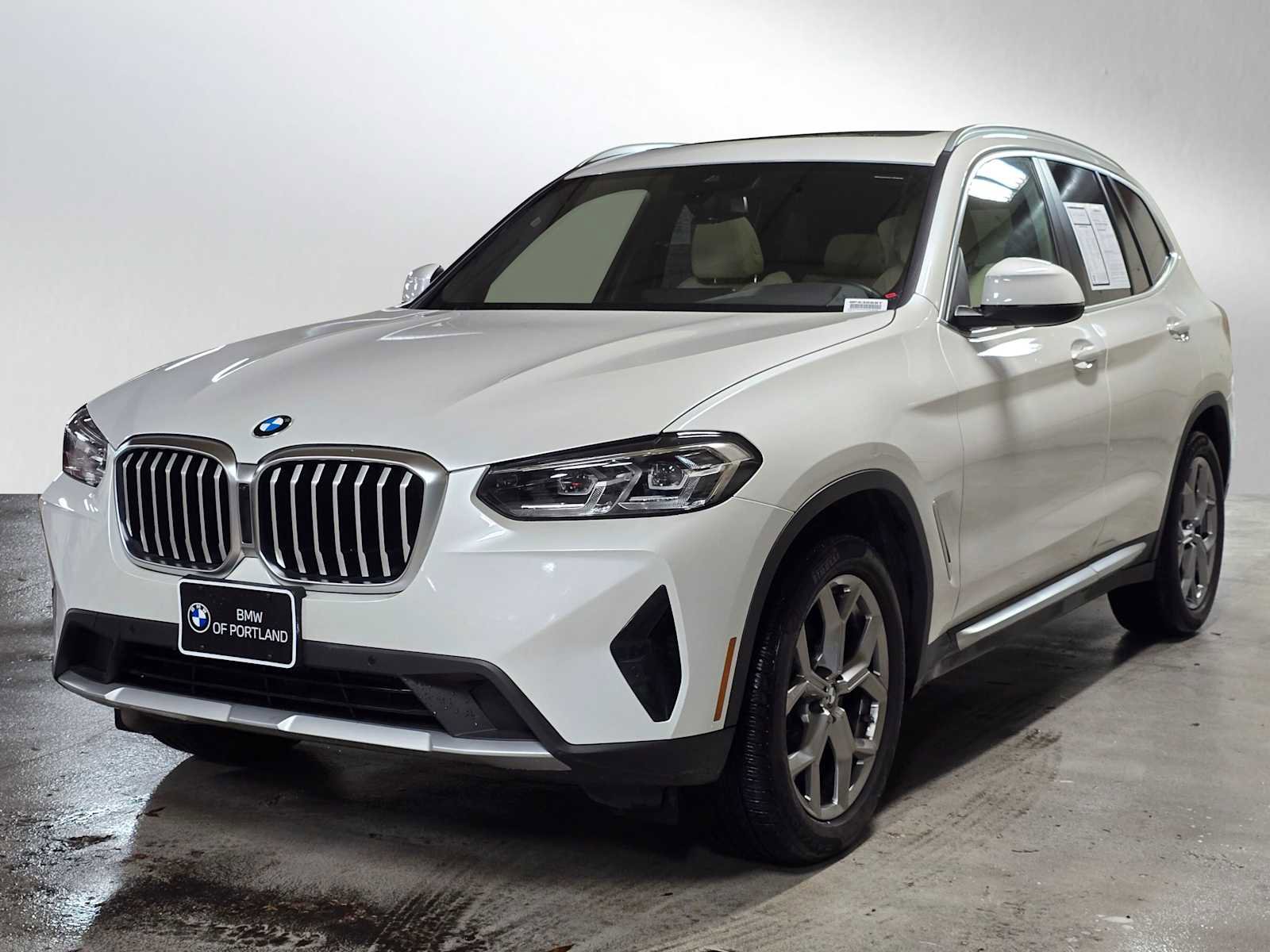 Used 2023 BMW X3 xDrive30i w/ Premium Package image 7